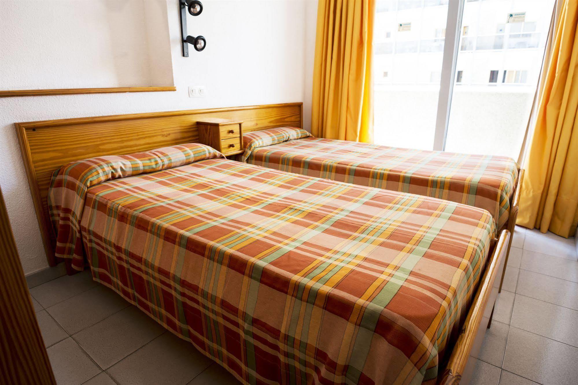 Apartamentos Portofino II เบนิดอร์ม ภายนอก รูปภาพ